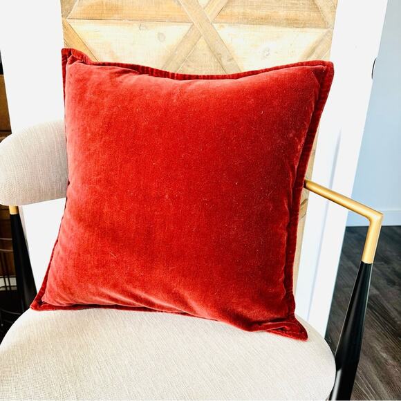 POTTERY BARN Rust Red Burnt Orange Velvet Pillow Case Sham 20" Square Set 2 - Picture 5 of 9